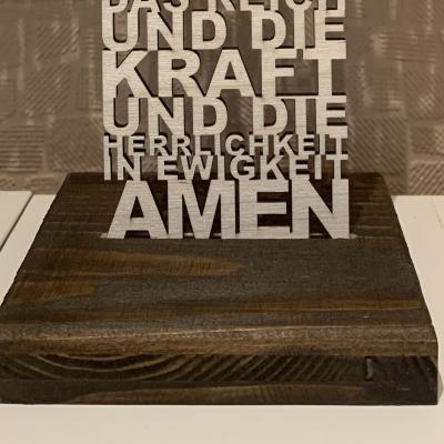 Vater Unser mit Sockel